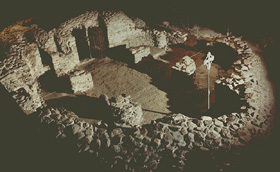Ruiny baptysterium na Ostrowie Lednickim, gdzie prawdopodobnie został ochrzczony Mieszko I